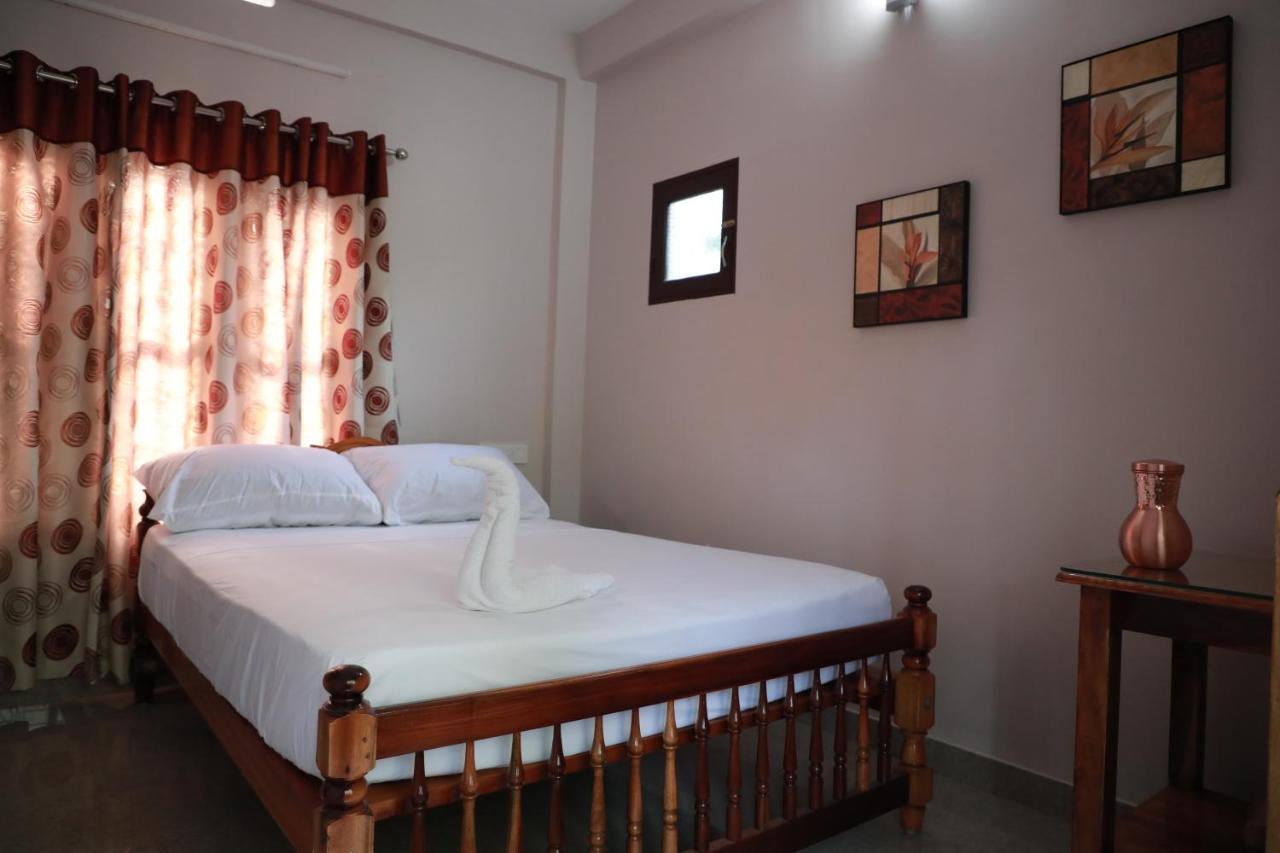 Villa Anandha Thiruvananthapuram ภายนอก รูปภาพ