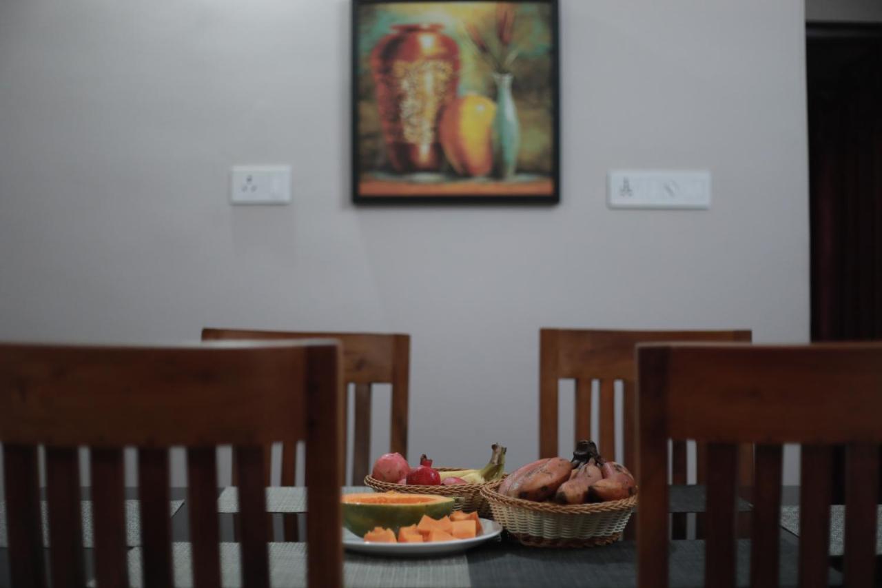 Villa Anandha Thiruvananthapuram ภายนอก รูปภาพ